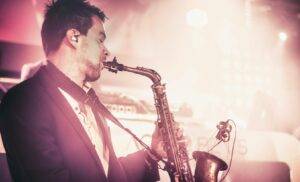 Liveband-Saxophon